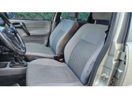 CHEVROLET - CLASSIC - 2010/2011 - Bege - R$ 25.900,00