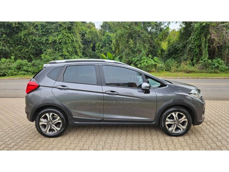 HONDA - WRV - 2018/2018 - Prata - R$ 83.900,00