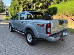 NISSAN - FRONTIER - 2004/2004 - Prata - R$ 58.900,00