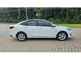 CHEVROLET - ONIX - 2023/2024 - Branca - R$ 95.900,00