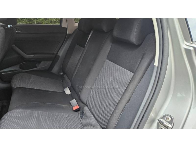 VOLKSWAGEN - POLO - 2019/2020 - Prata - R$ 66.900,00