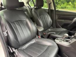 CHEVROLET - CRUZE - 2013/2014 - Branca - R$ 59.500,00